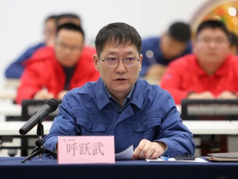 2.webp (1).jpg 2.webp (1).jpg